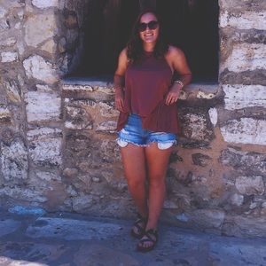 Meet your Posher, Hailey